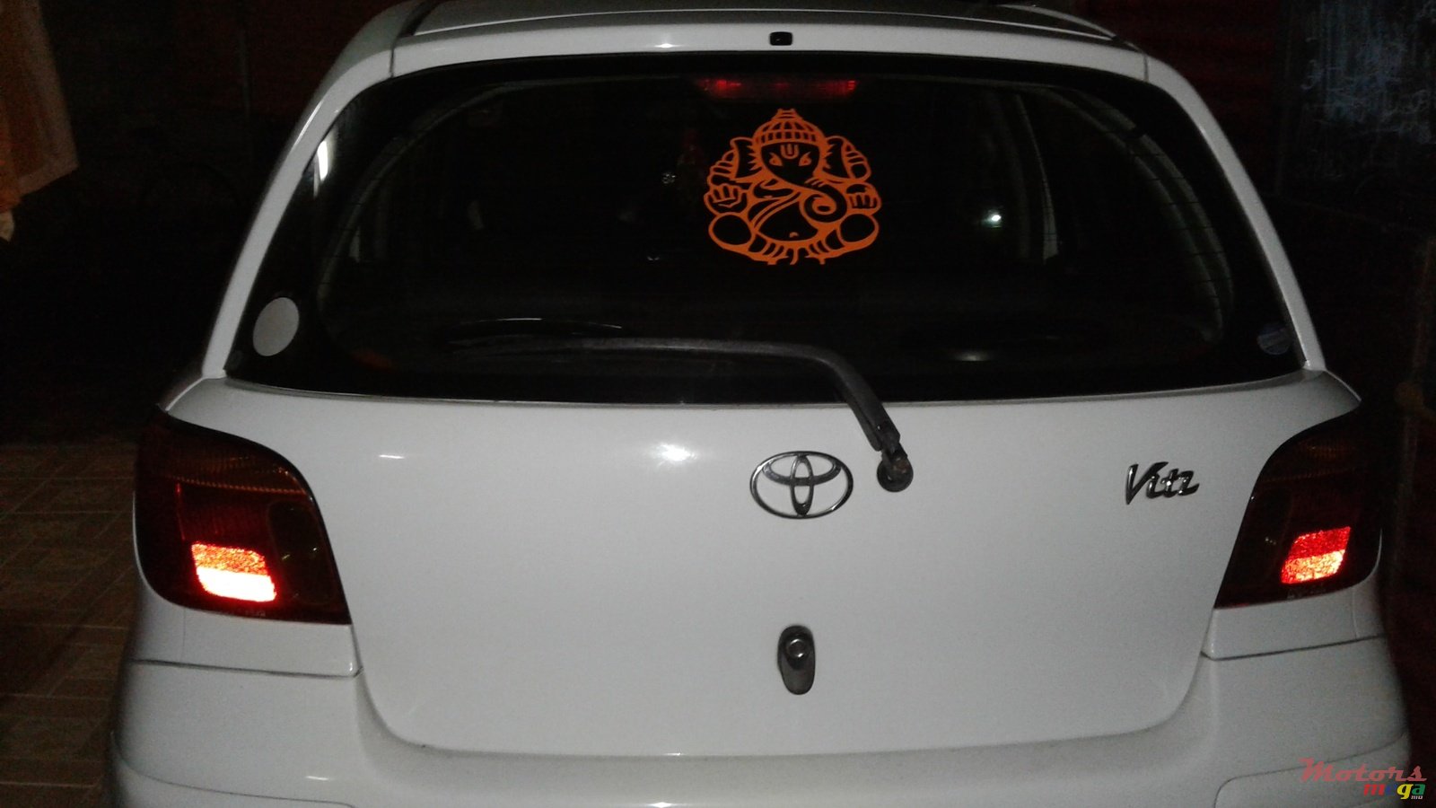 2002' Toyota photo #4