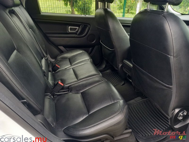 2018' Land Rover Discovery Sport TD4 Diesel 2.0 photo #5