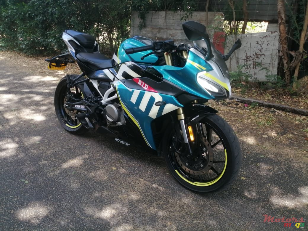 2021' CF Moto 250 sr photo #2