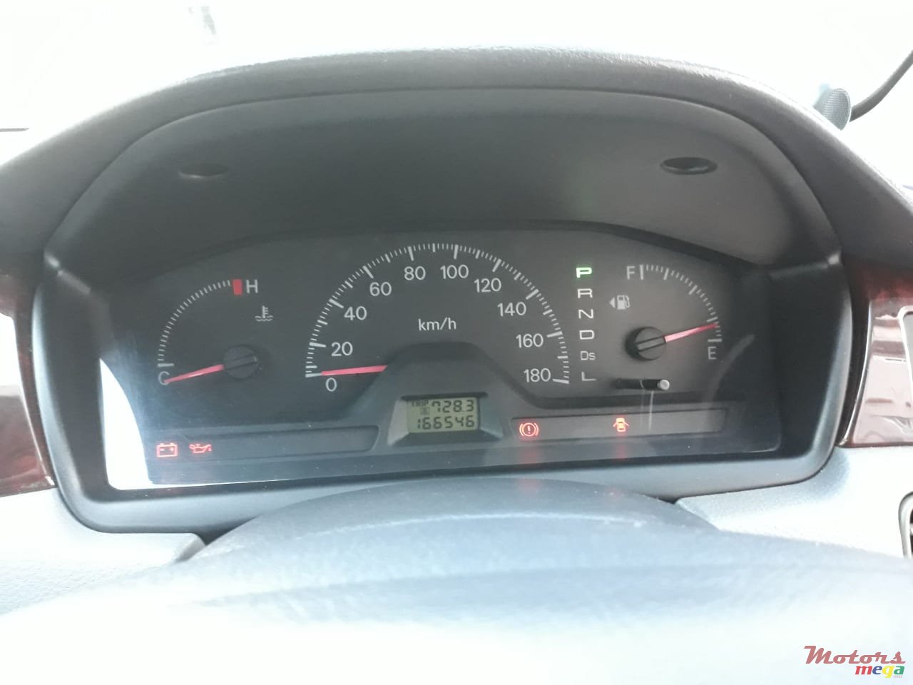 2002' Mitsubishi Lancer photo #1