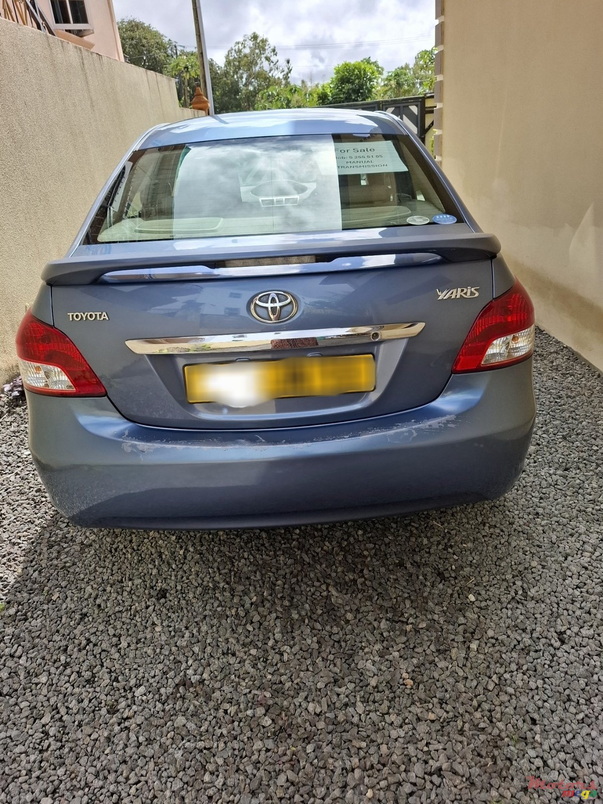 2013' Toyota Belta photo #2