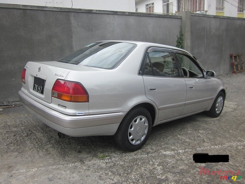 1997' Toyota Corolla XE-Saloon  photo #3