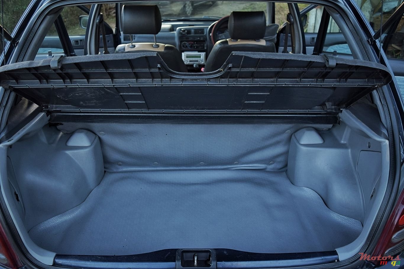 1998' Toyota Starlet photo #6