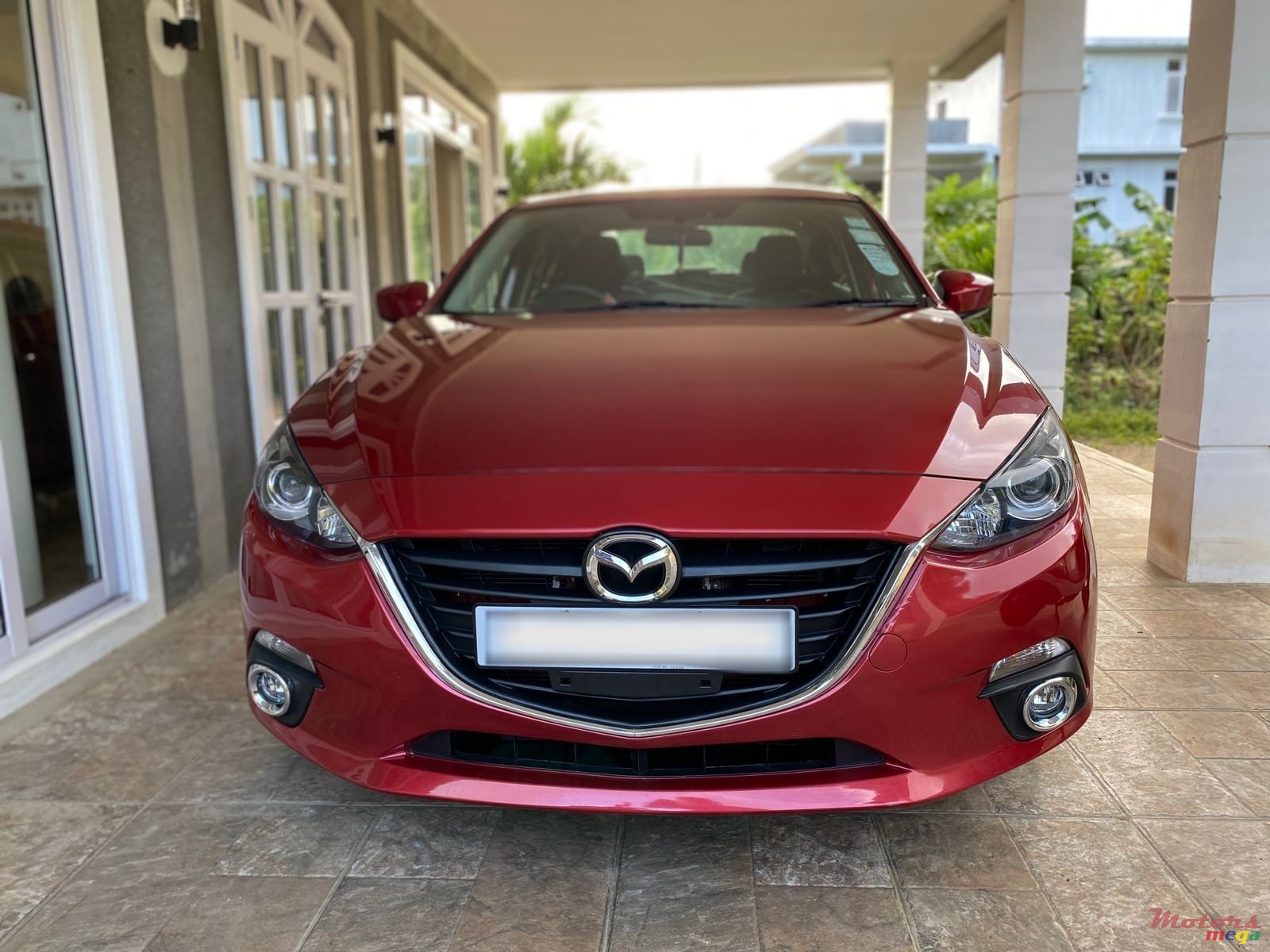 2014' Mazda Axela photo #3