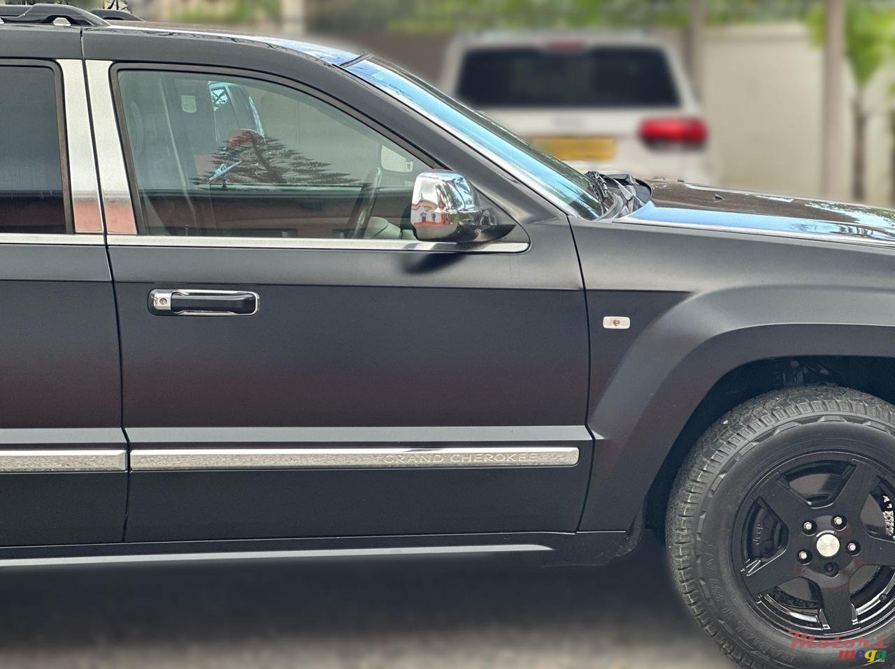 2007' Jeep Grand Cherokee photo #2