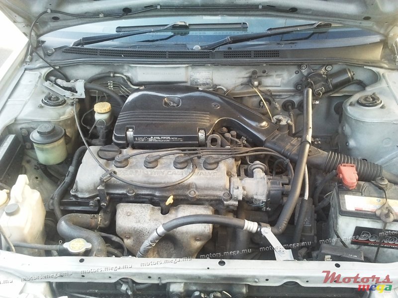 1998' Nissan photo #5