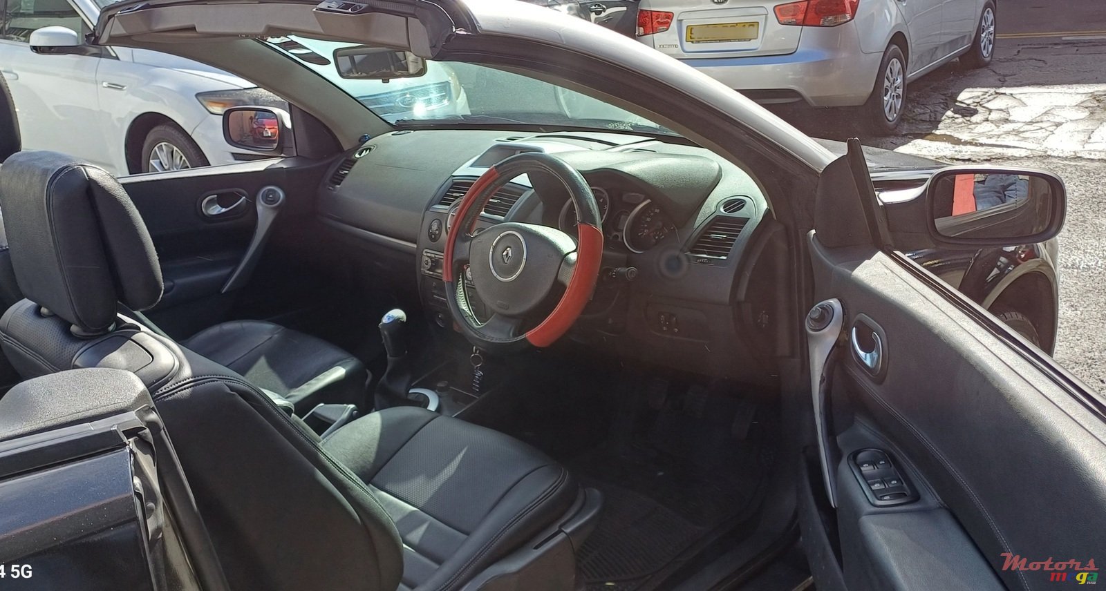 2007' Renault Megane Cabriolet photo #5