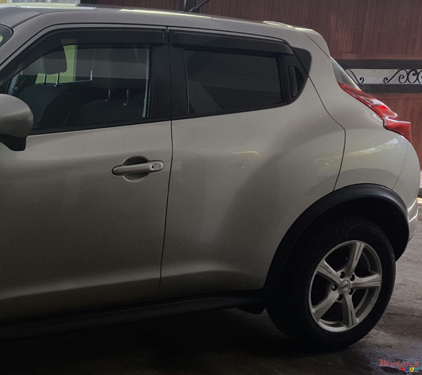 2011' Nissan Juke photo #7