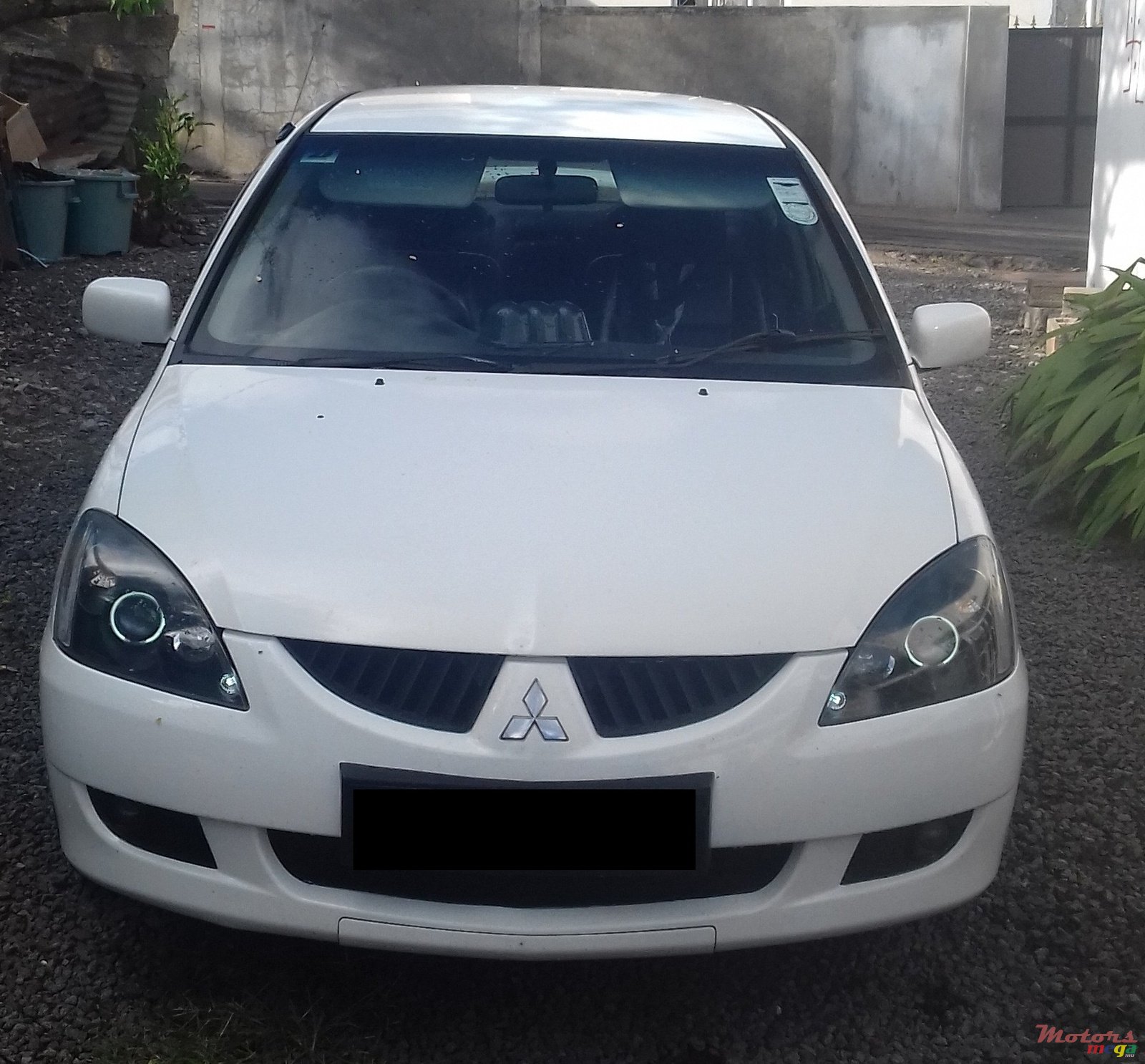 2004' Mitsubishi Lancer X photo #4