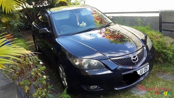 2006' Mazda 3 photo #1