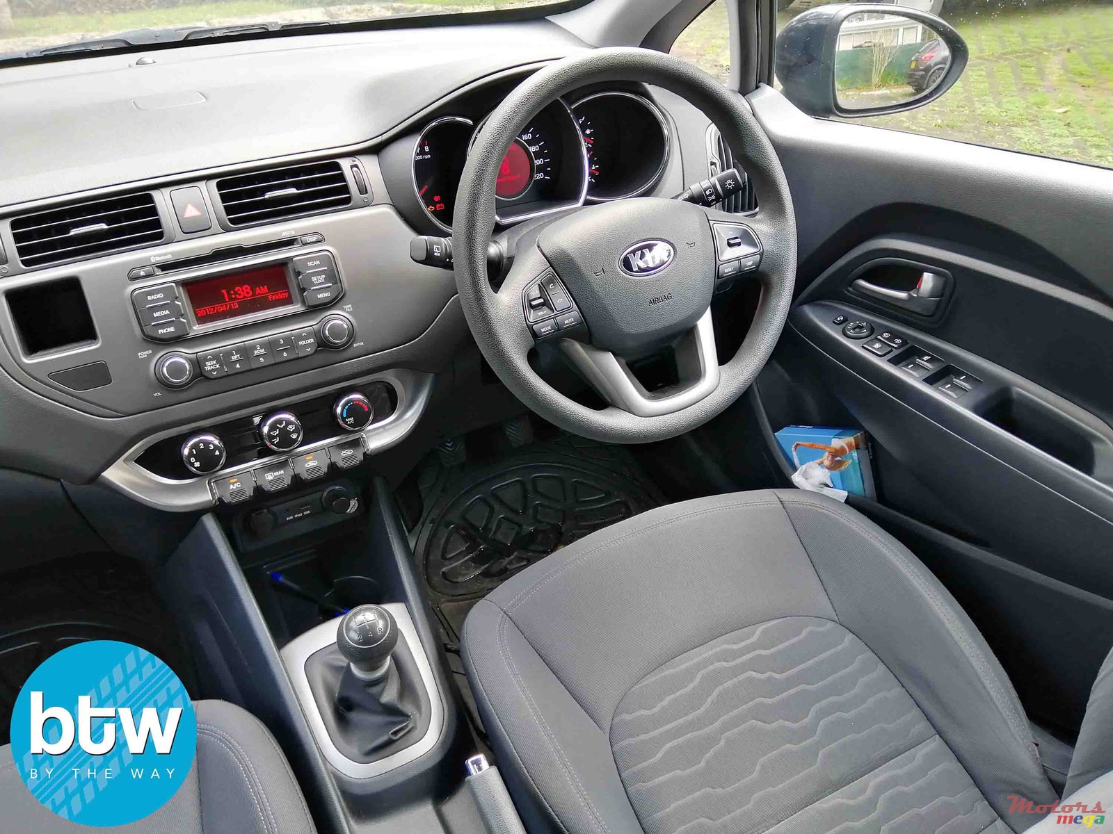 2013' Kia Rio photo #5