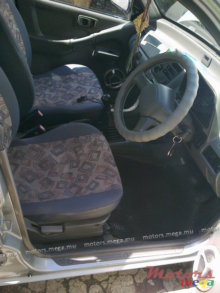 2003' Suzuki alto photo #6