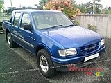 2003' Isuzu i-Series kb250le photo #1