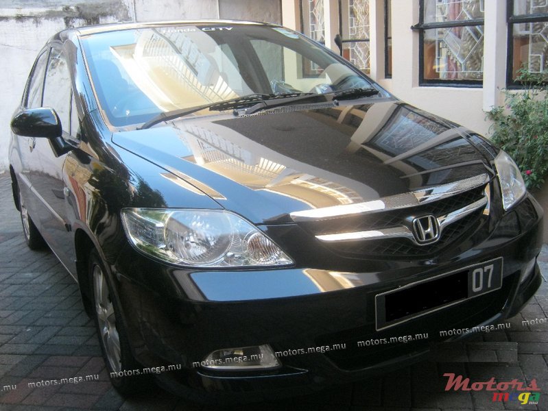 2007' Honda City photo #1