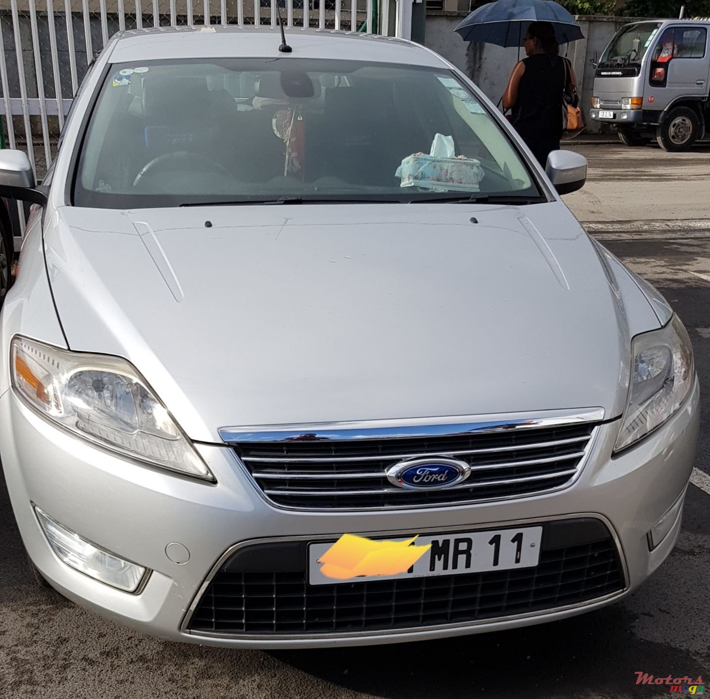 2011' Ford Mondeo photo #4