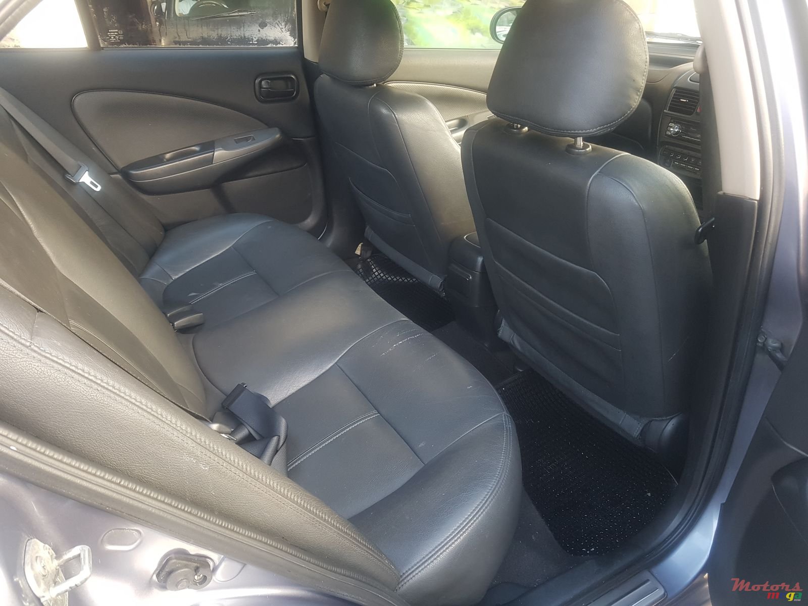 2008' Nissan Sunny photo #4