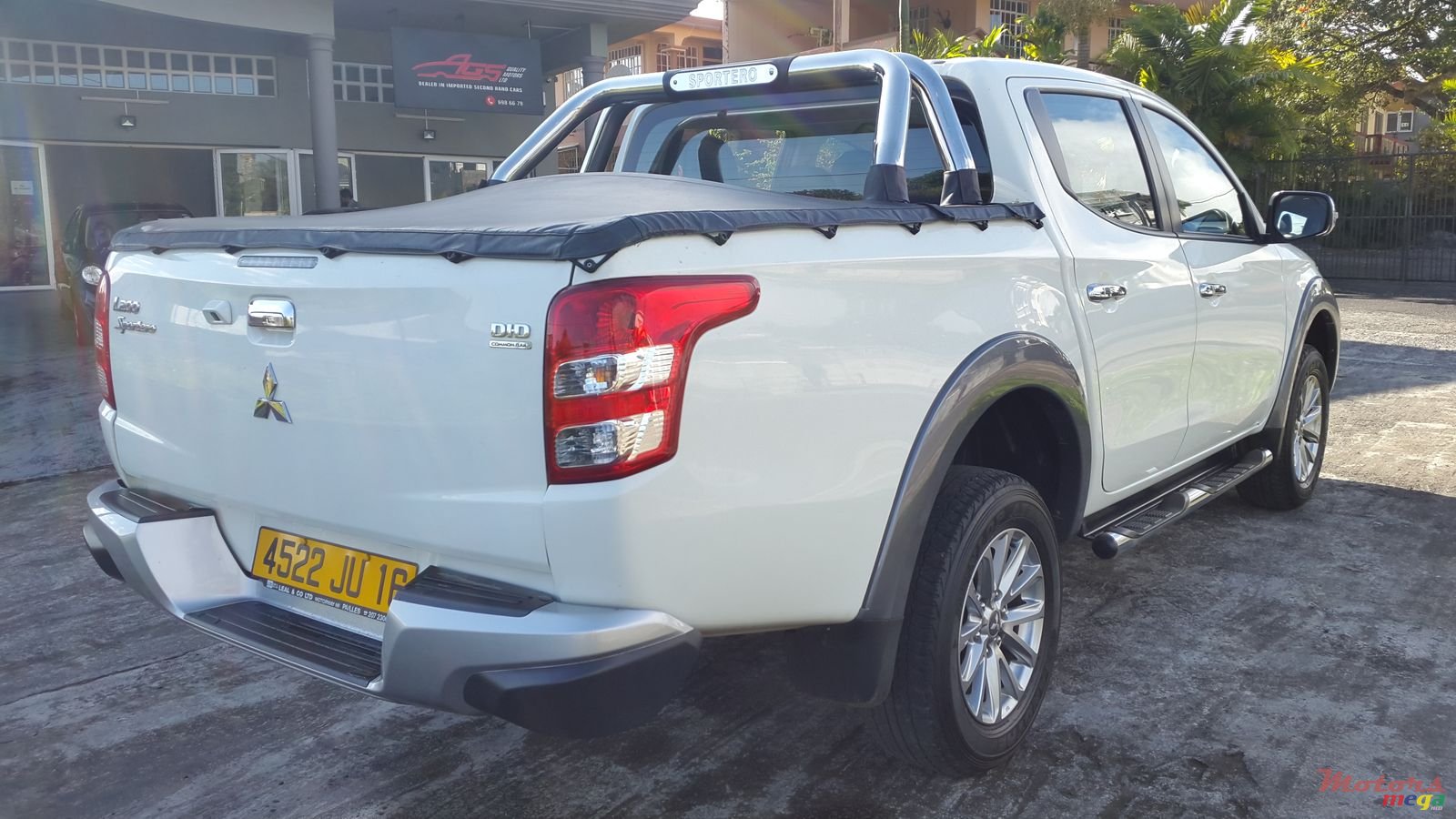 2016' Mitsubishi L 200 Sportero photo #2