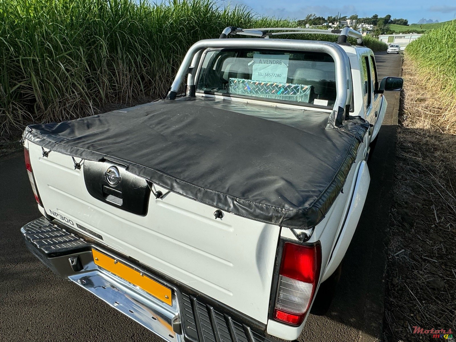 2014' Nissan photo #5