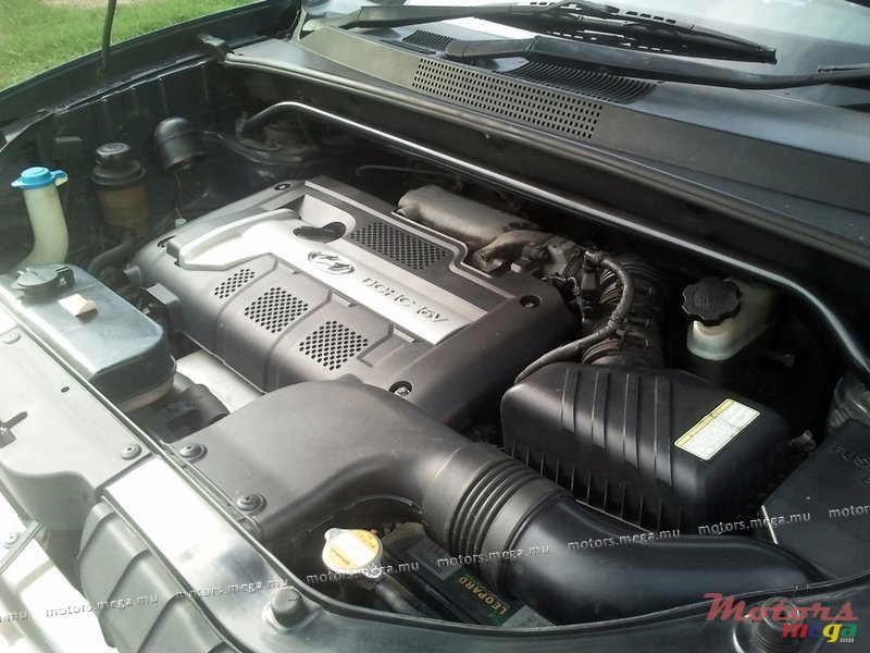 2005' Hyundai photo #4