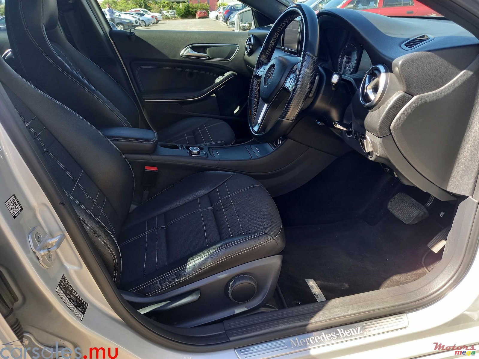 2014' Mercedes-Benz A 180 Style photo #5