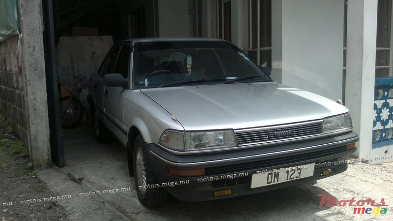 1990' Toyota Corolla photo #1