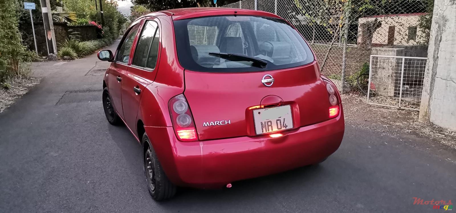 2004' Nissan March photo #3