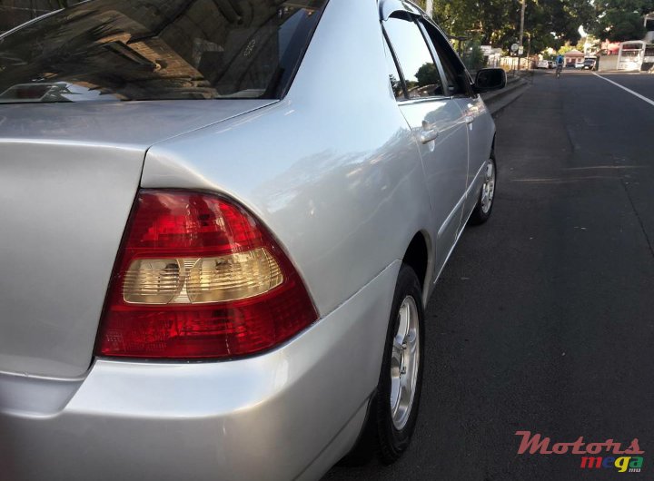 2001' Toyota Corolla photo #3