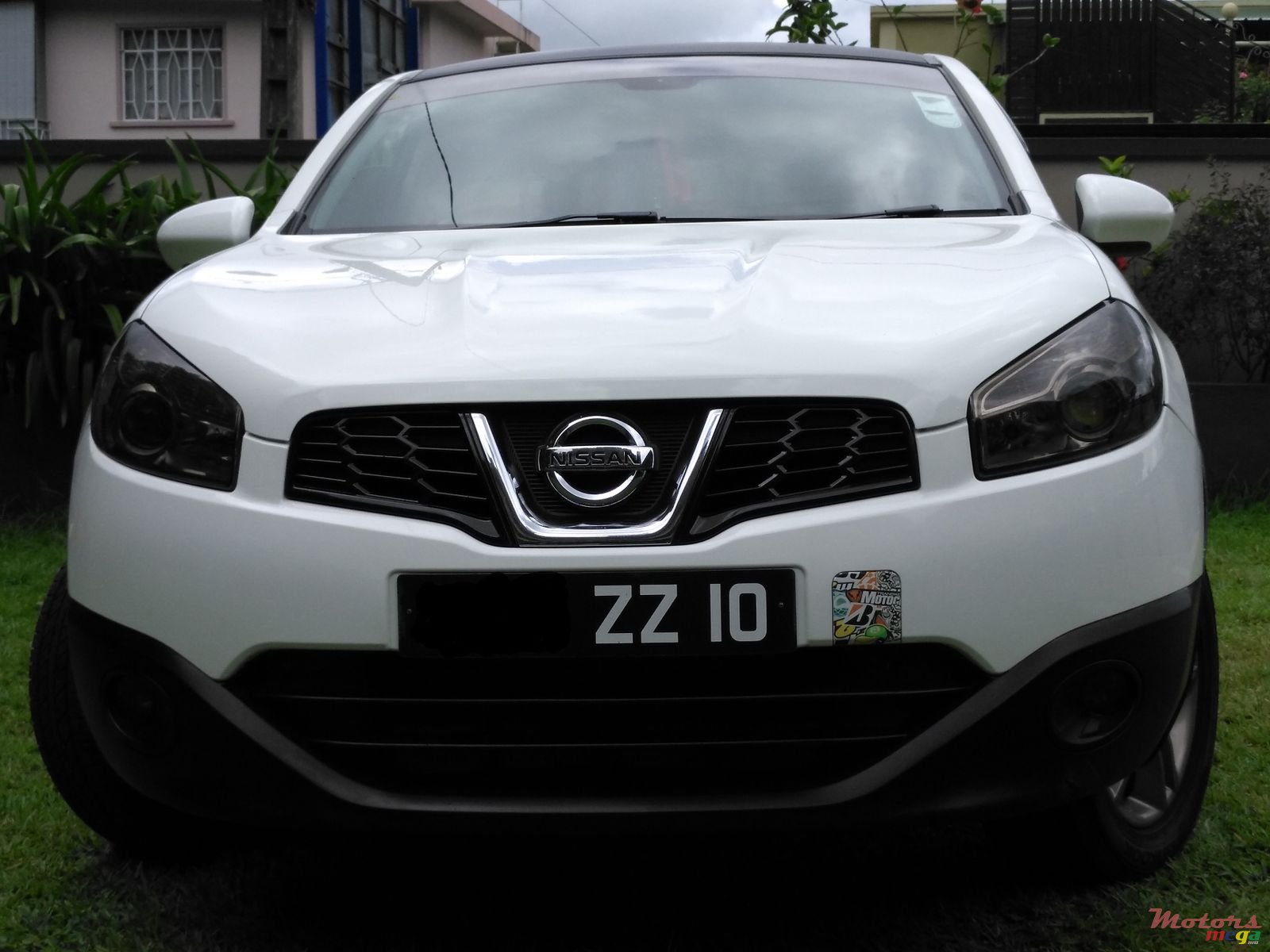 2010' Nissan Qashqai photo #1