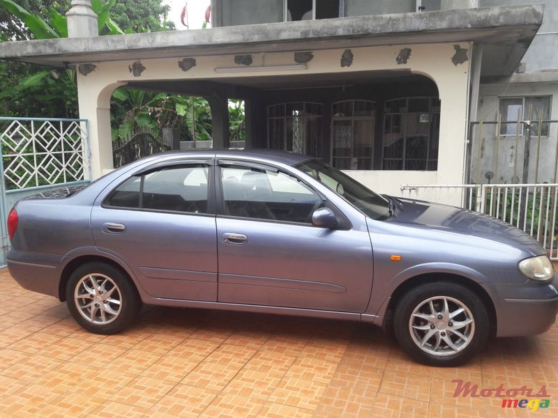 2003' Nissan Sunny photo #4