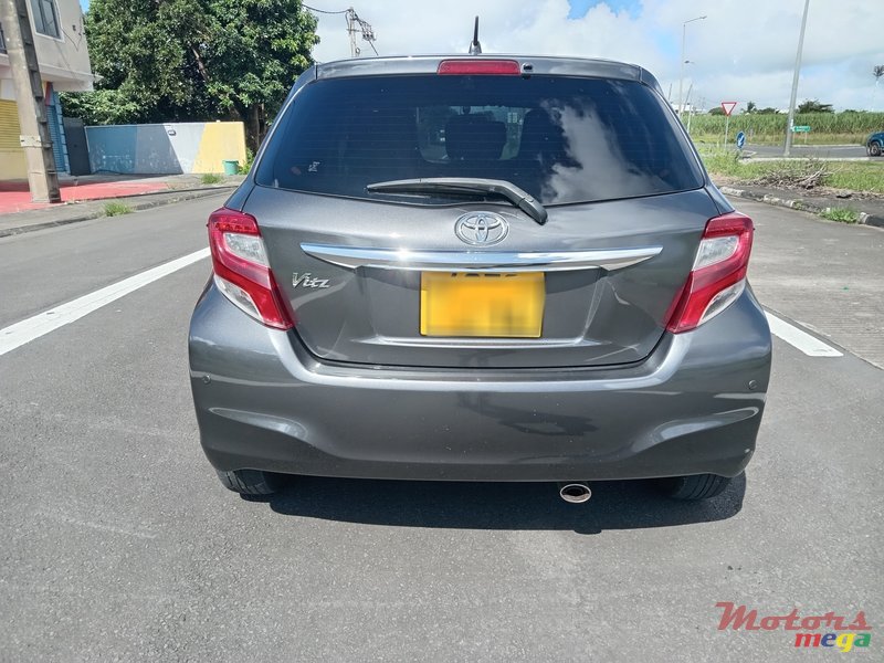 2014' Toyota Vitz 1320cc Automatic photo #2