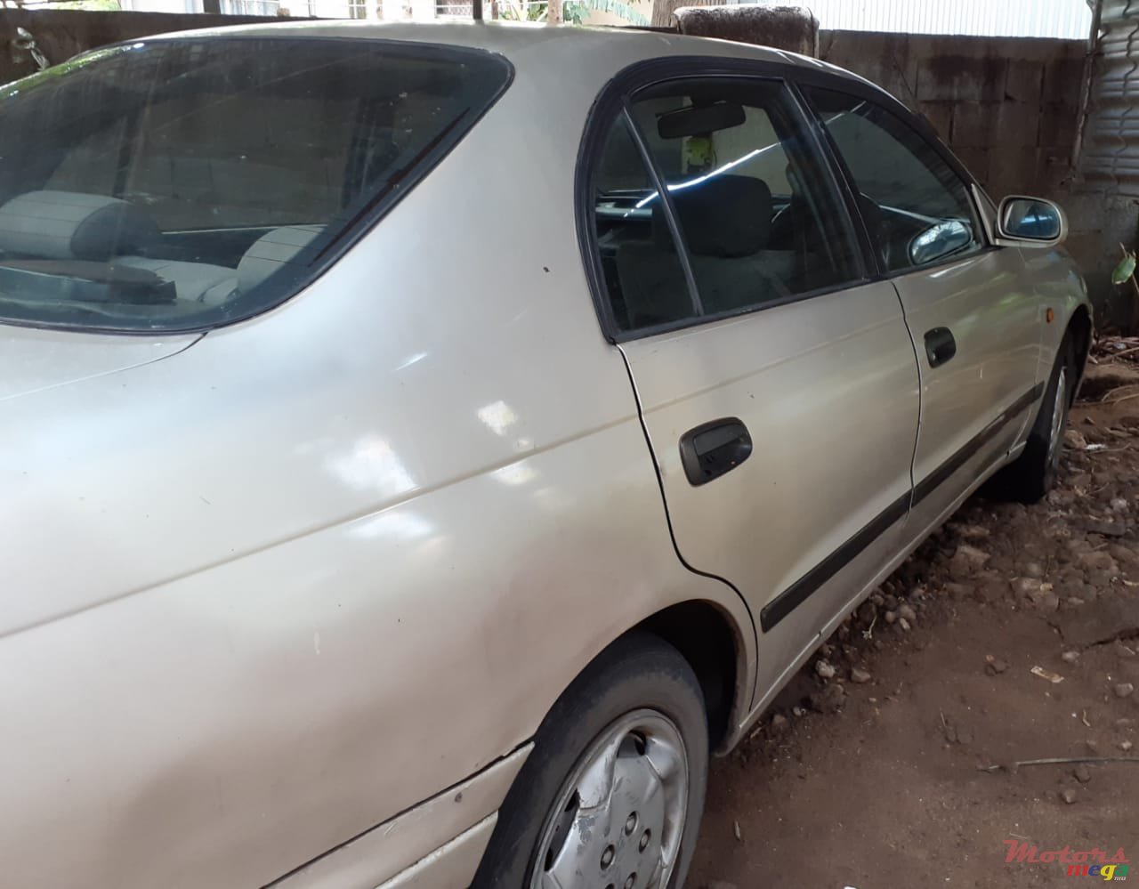 1993' Toyota Carina photo #4