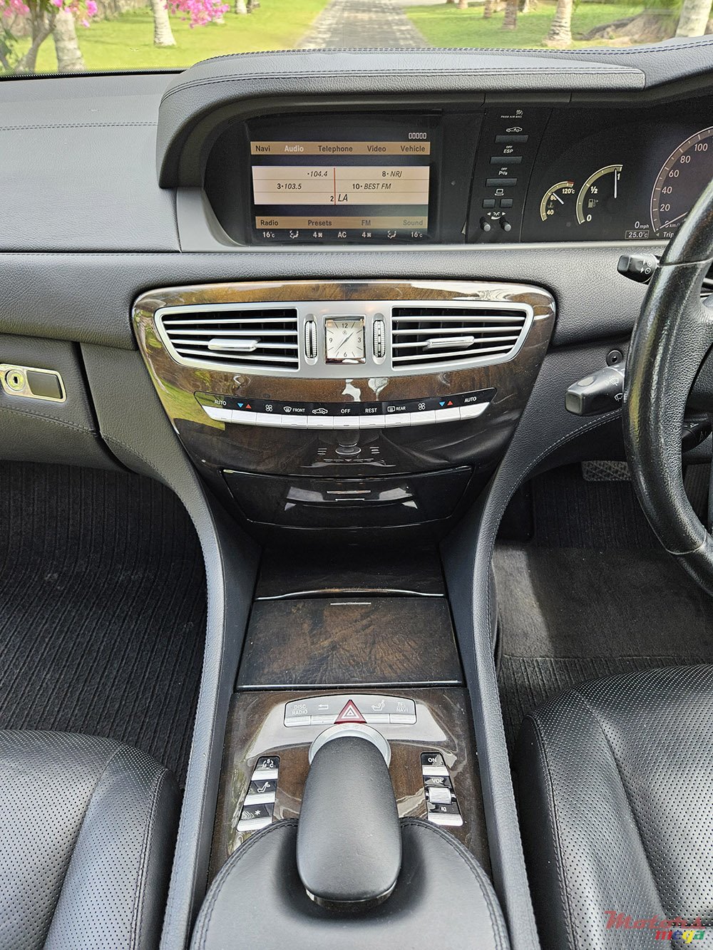 2008' Mercedes-Benz CL 500 photo #5