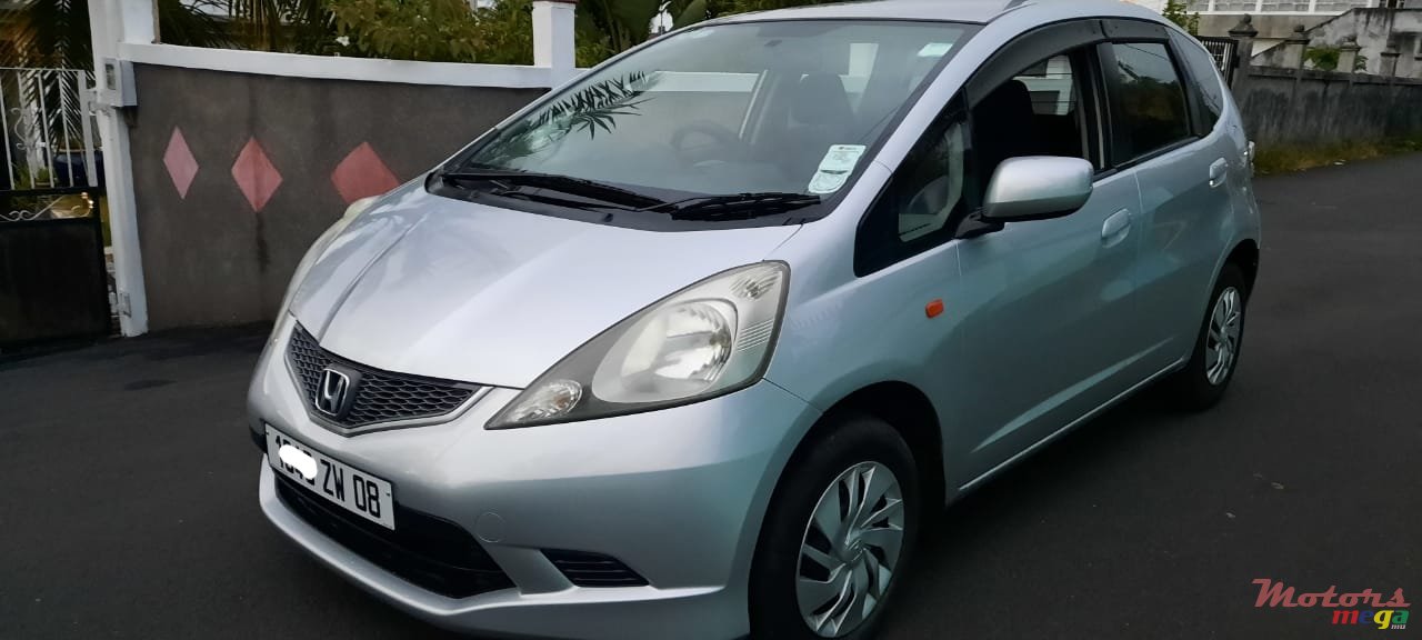 2008' Honda Fit Automatic photo #4