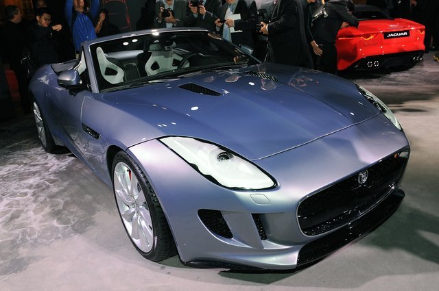 Jaguar F-Type Heralds Return Of First New Sports Car For Leaping Cat In 50 Years