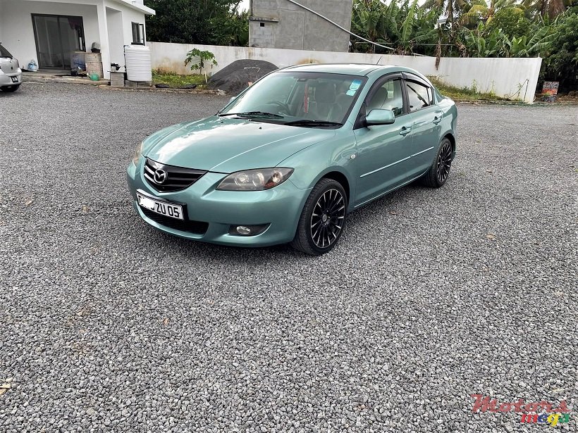 2005' Mazda 3 Lux Auto 1.6L JAPAN photo #2