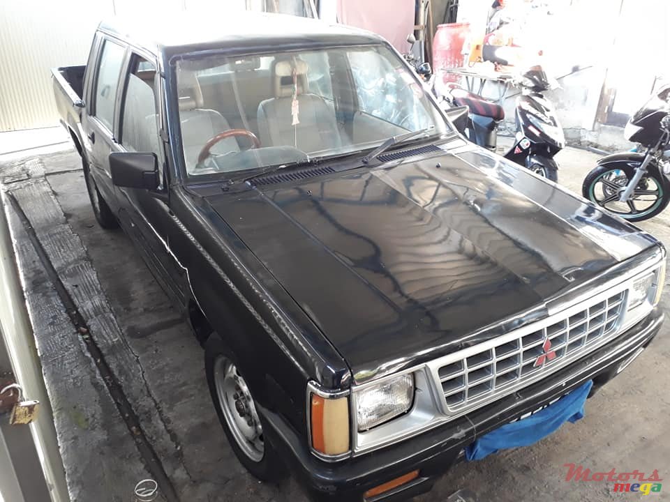 1995' Mitsubishi L200 photo #7