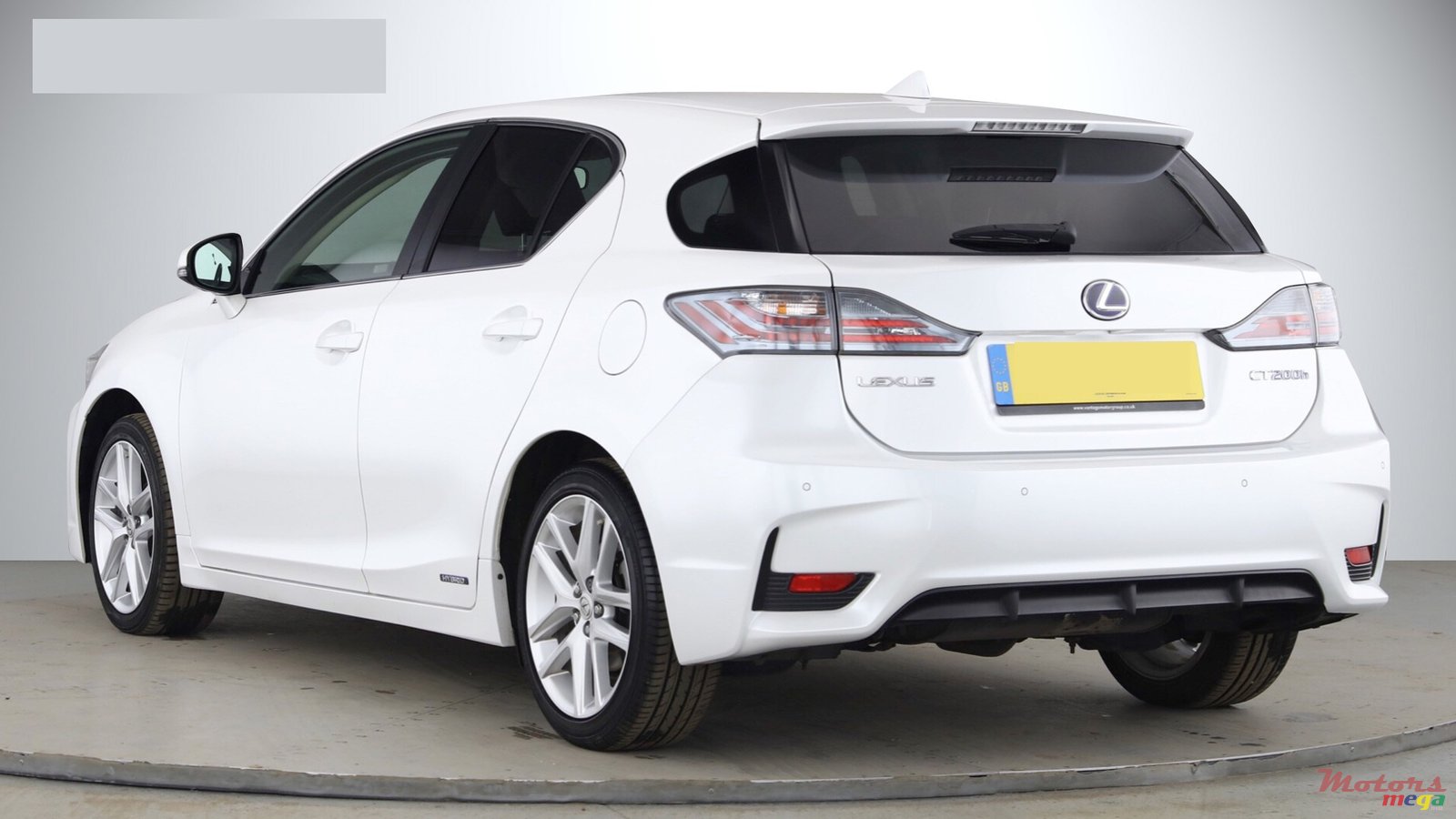 2016' Lexus CT photo #3