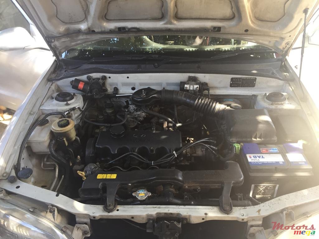 1997' Hyundai Accent photo #1