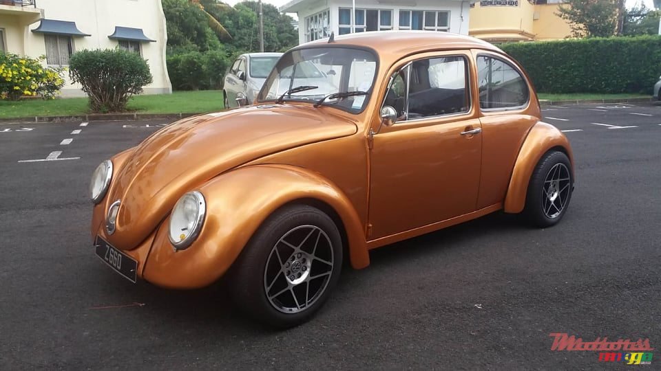 1970' Volkswagen Beetle photo #2