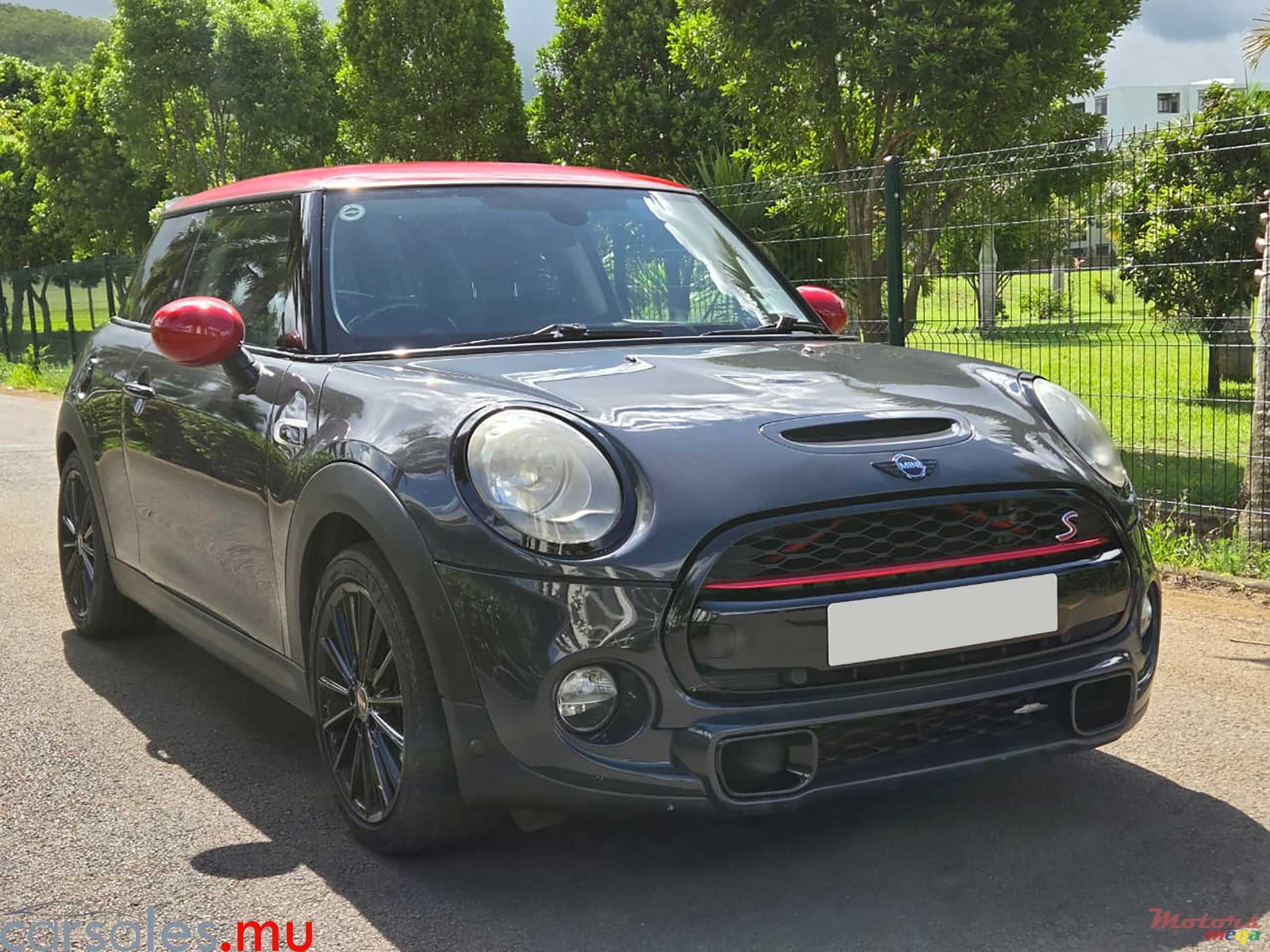 2014' MINI Cooper S JCW 2.0 photo #2