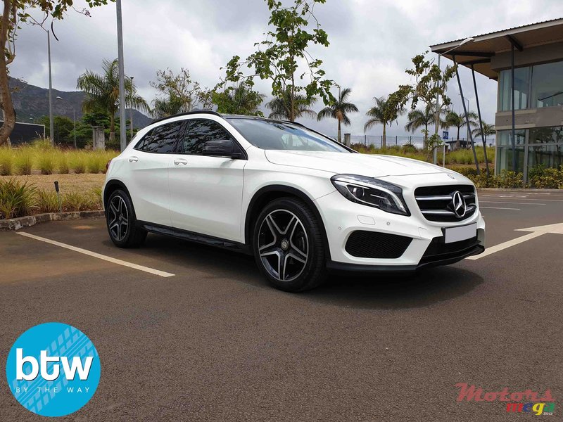 2017' Mercedes-Benz GLA-Class 200 AMG photo #1