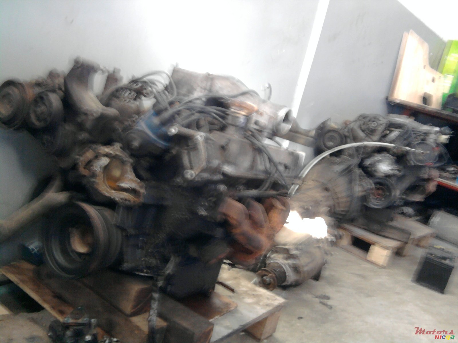 1997' Land Rover Defender photo #1