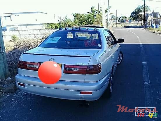 1999' Toyota Corona photo #1