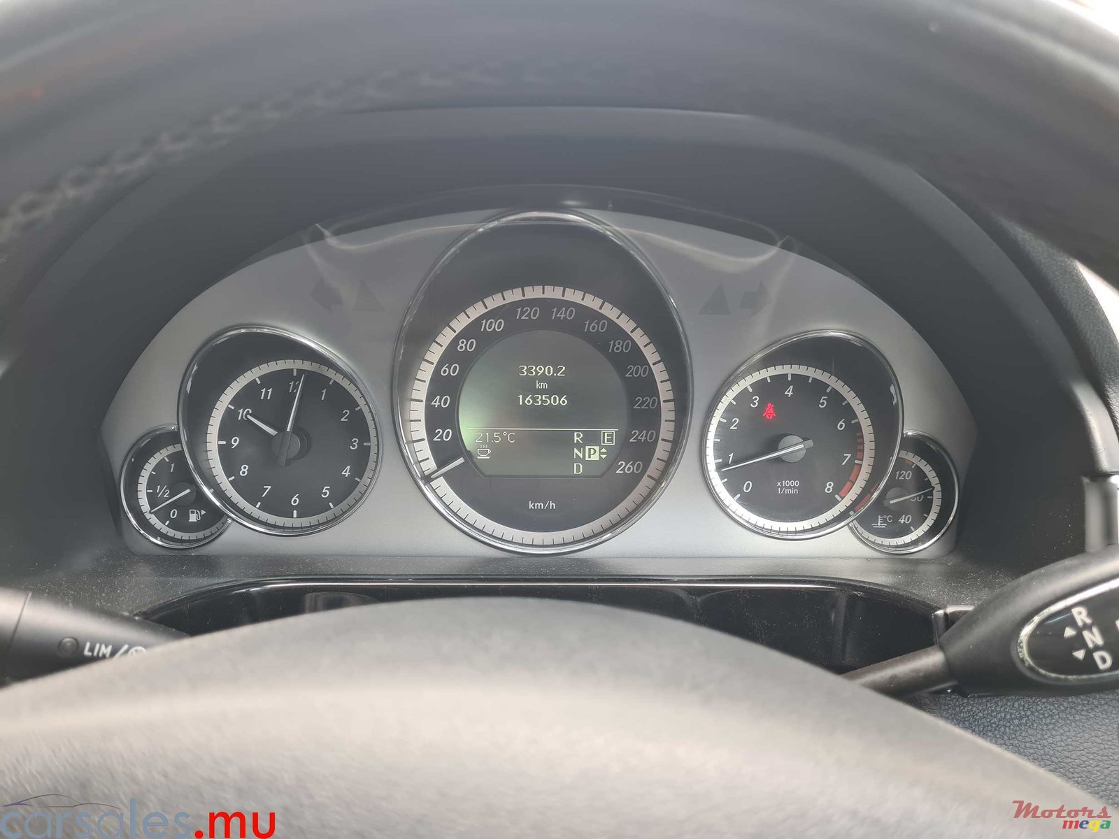 2011' Mercedes-Benz E 250 CGI Avantgarde photo #7