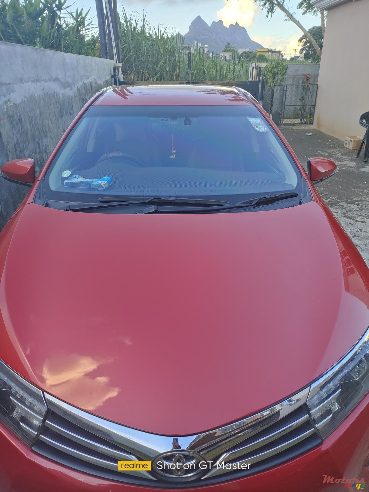 2015' Toyota Corolla photo #1