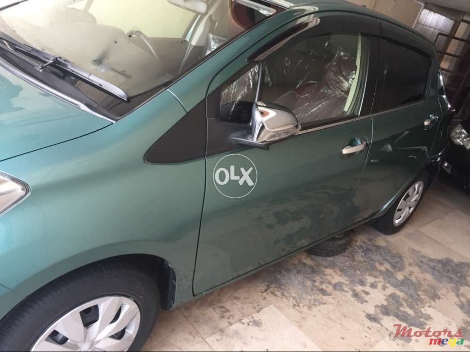2014' Toyota Vitz photo #6