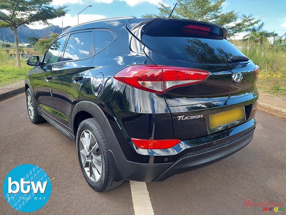 2017' Hyundai Tucson photo #3