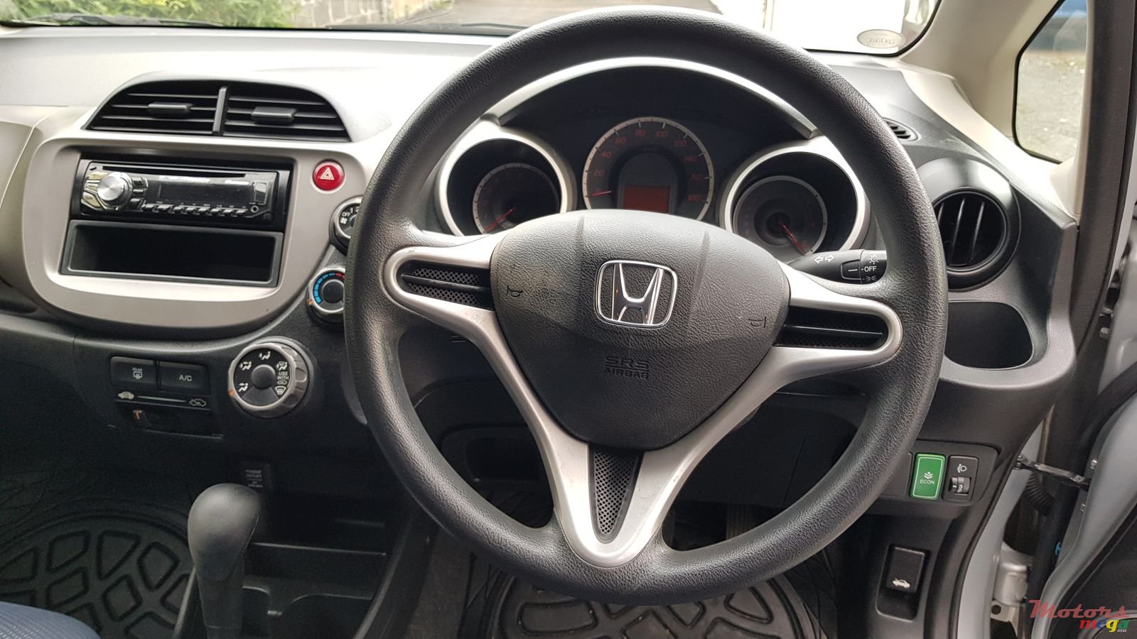 2011' Honda Fit Automatic photo #5