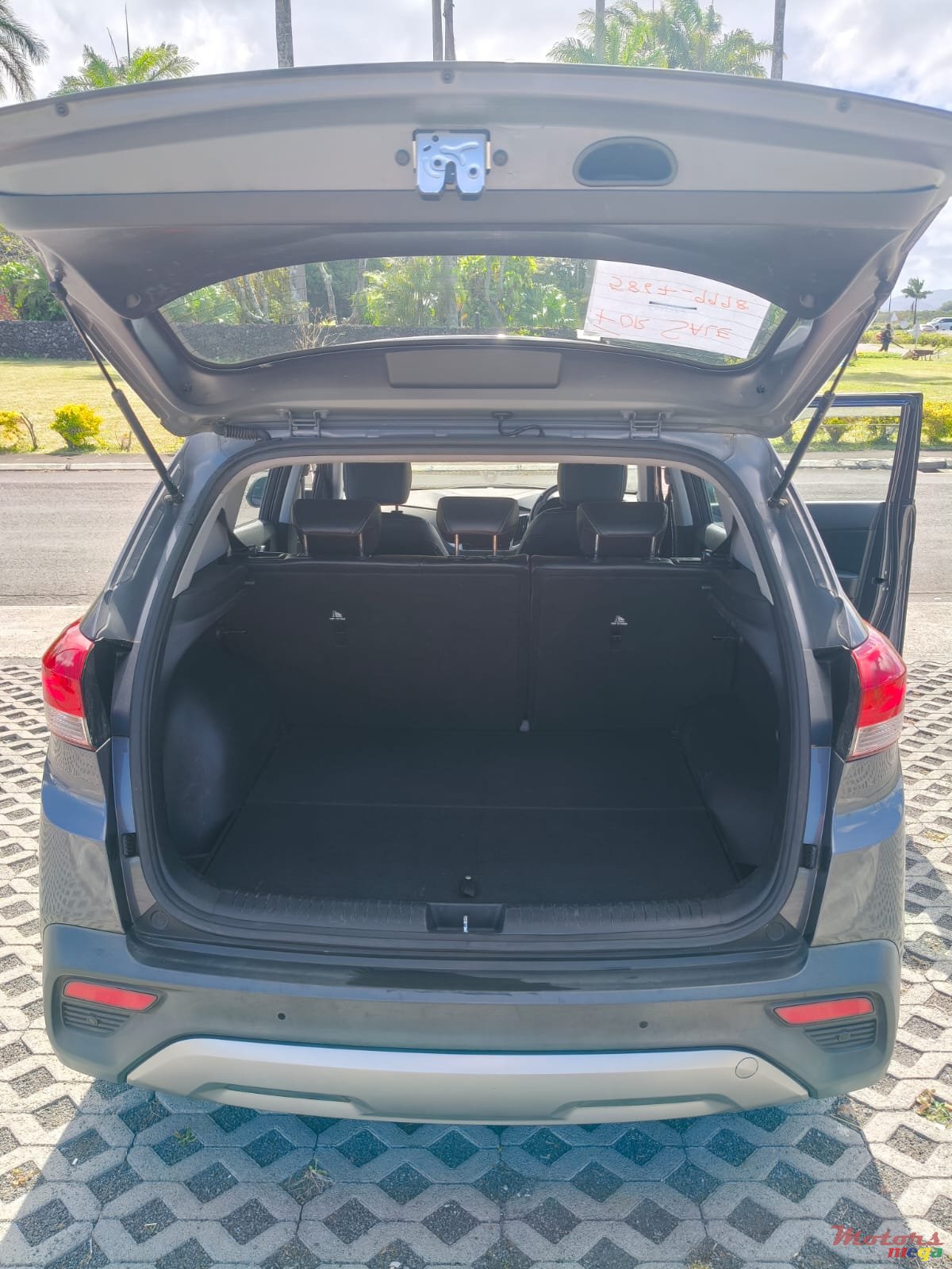 2019' Hyundai photo #6