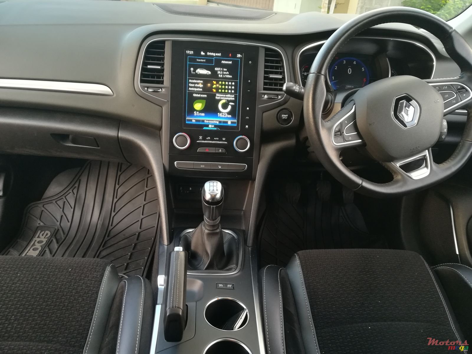 2017' Renault Megane photo #5